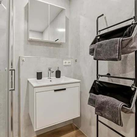 Bissingen Apartment *